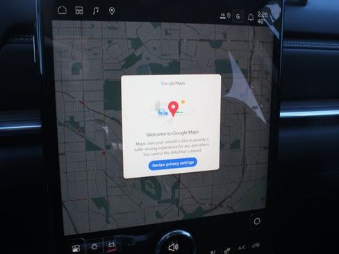 New 2026 GMC Terrain Denali w/ LPO, Black Badging Package image 3