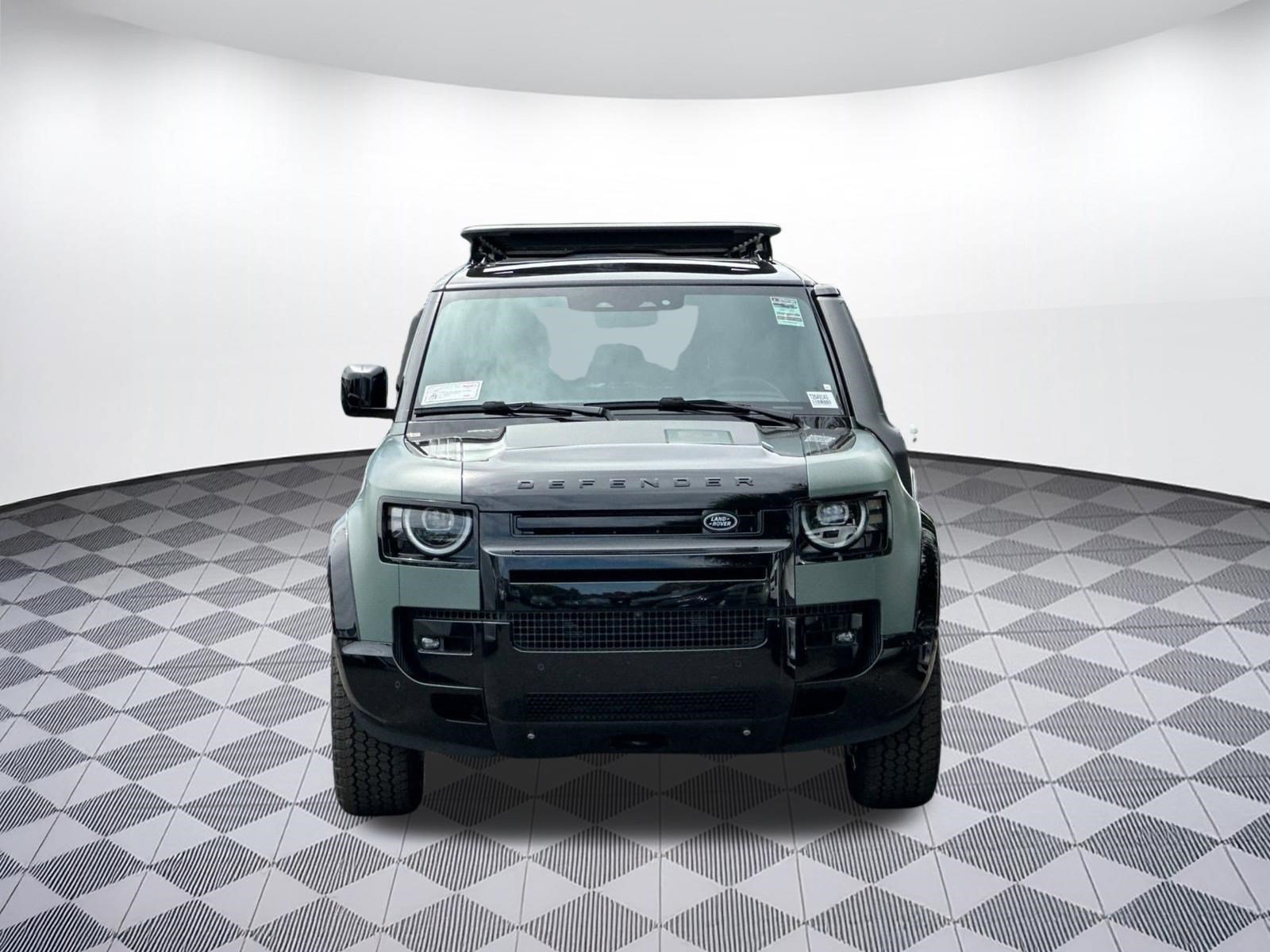 New 2026 Land Rover Defender 110 Trophy Edition AWD/4WD image 6