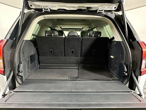 Used 2025 Ford Expedition Active AWD/4WD image 32