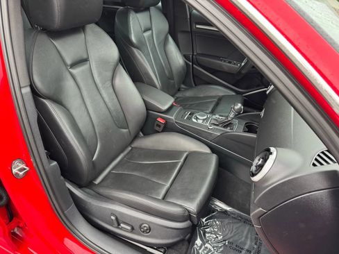 Used 2018 Audi A3 e-tron Prestige w/ Prestige Package image 26