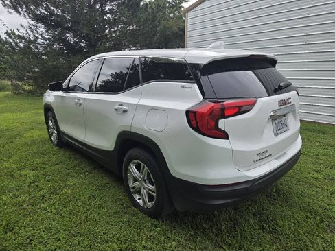 Used 2018 GMC Terrain SLE FWD image 4