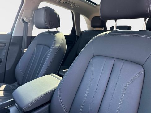 Used 2025 Audi Q5 2.0T Premium AWD/4WD image 20