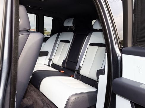 Certified 2022 Rolls-Royce Cullinan w/ Cullinan Package AWD/4WD image 58
