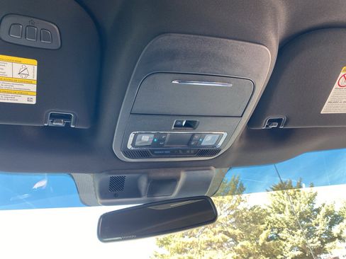 Used 2024 Ford F250 Lariat w/ FX4 Off-Road Package image 14