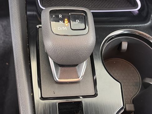 Certified 2024 Nissan Rogue SL image 27