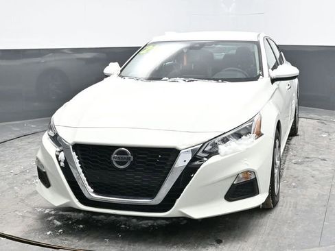 Used 2021 Nissan Altima 2.5 S image 2