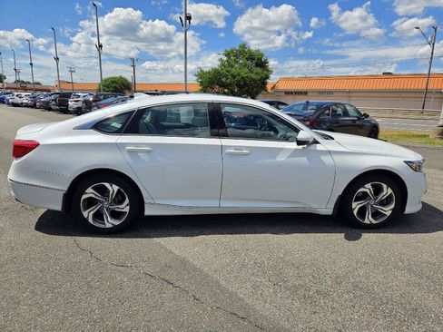 Used 2018 Honda Accord EX-L image 6
