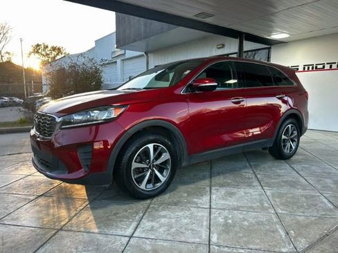 Used 2020 Kia Sorento LX image 1