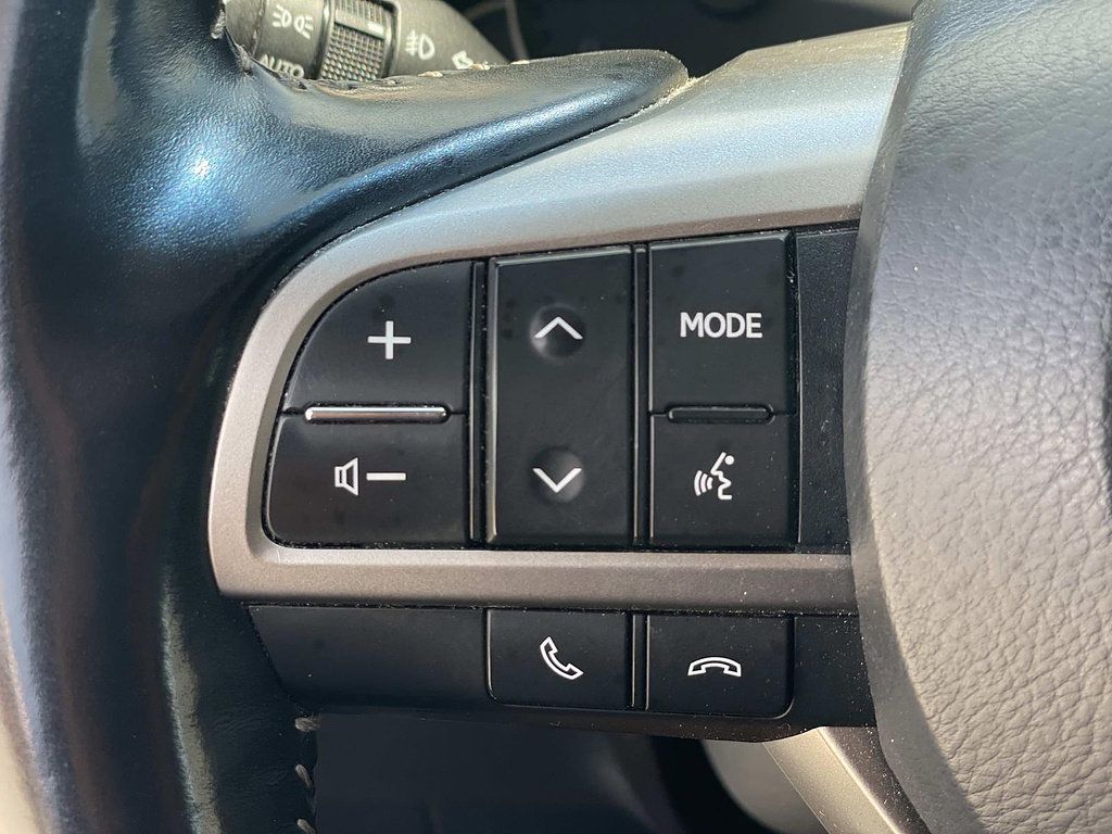 Used 2019 Lexus RX 350L FWD image 5