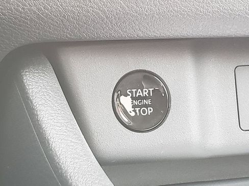 Used 2026 Nissan Rogue S image 36