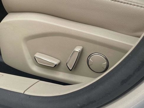 Certified 2019 Ford Fusion SEL image 19