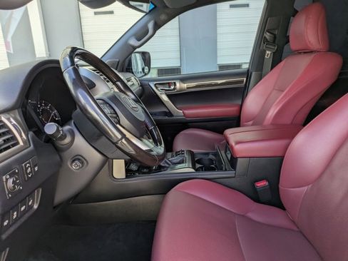 Used 2021 Lexus GX 460 Premium image 17