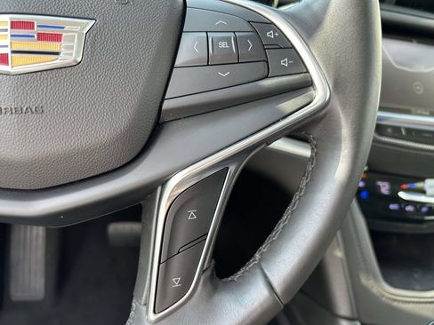 Used 2018 Cadillac XT5 Premium Luxury FWD image 24