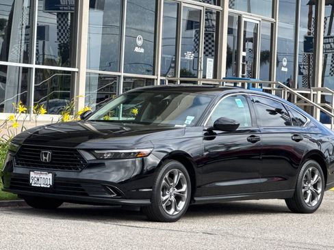 Certified 2023 Honda Accord EX image 8