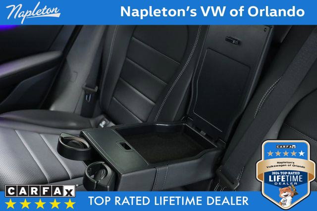 Used 2022 Mercedes-Benz GLC 300 w/ Premium Package Lite image 34