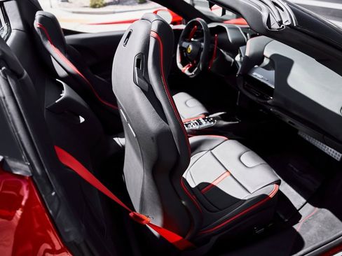 Used 2025 Ferrari SF90 Spider AWD/4WD image 51