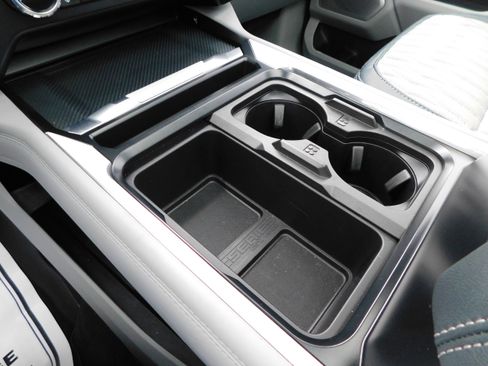 Used 2023 Ford F250 Limited w/ FX4 Off-Road Package image 31