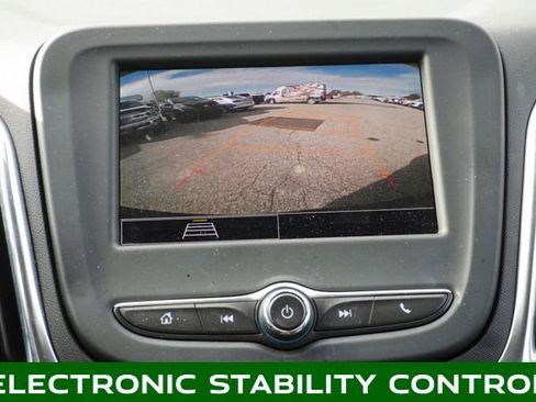 Used 2024 Chevrolet Equinox LT image 14