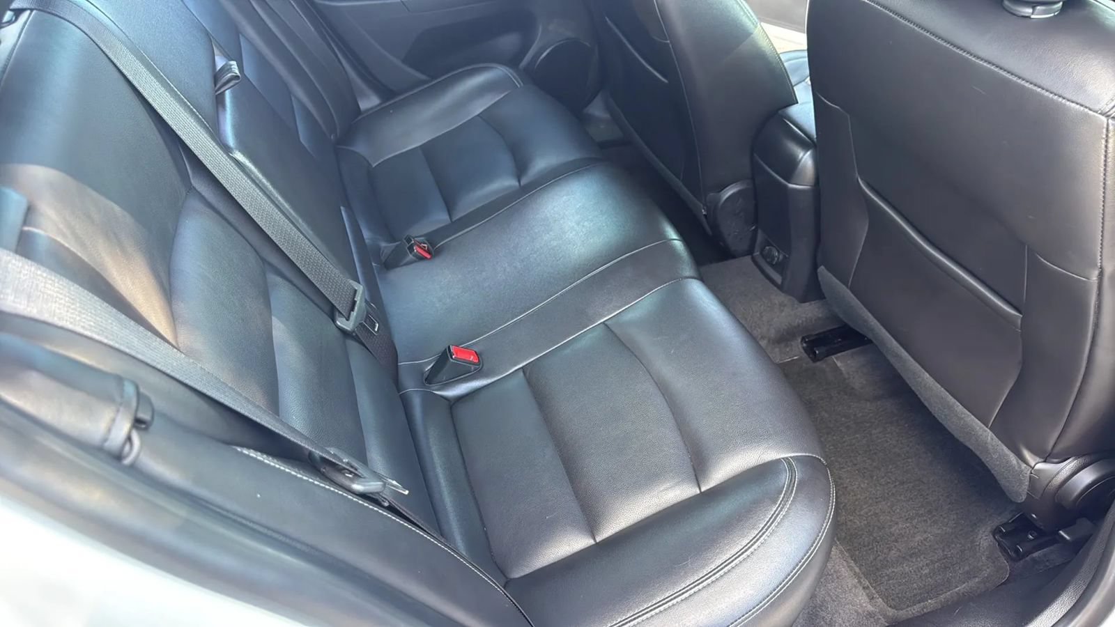 Used 2014 Chevrolet Cruze LTZ w/ RS Package FWD image 22