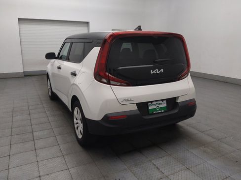 Used 2022 Kia Soul LX FWD image 5