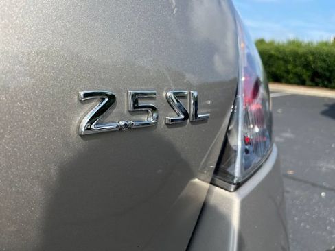 Used 2011 Nissan Altima 2.5 SL w/ 2.5SL Pkg FWD image 9