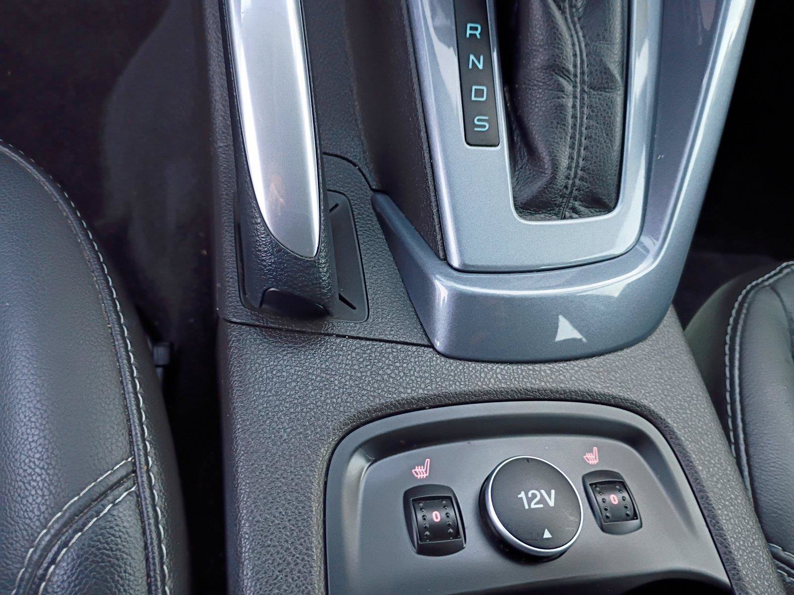 Used 2014 Ford Focus Titanium FWD image 13