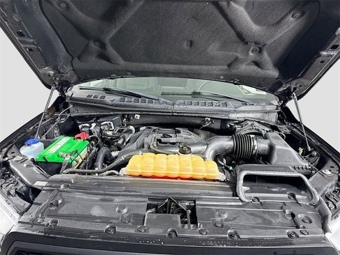 Used 2018 Ford F150 XLT w/ Equipment Group 302A Luxury image 22