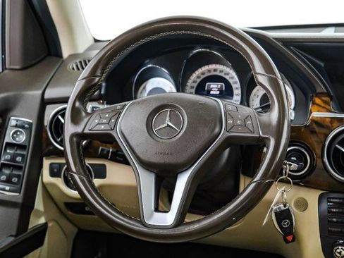 Used 2013 Mercedes-Benz GLK 350 2WD image 12