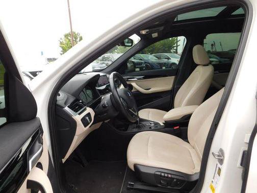 Used 2021 BMW X1 sDrive28i w/ Convenience Package FWD image 17