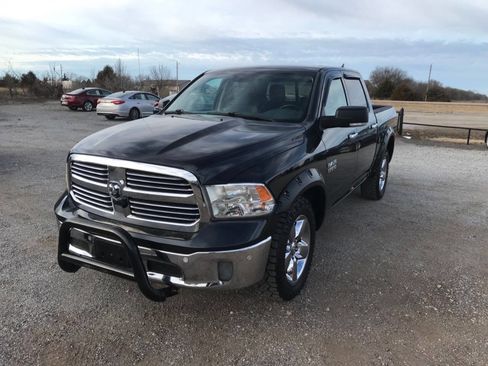 Used 2017 RAM 1500 Big Horn image 9