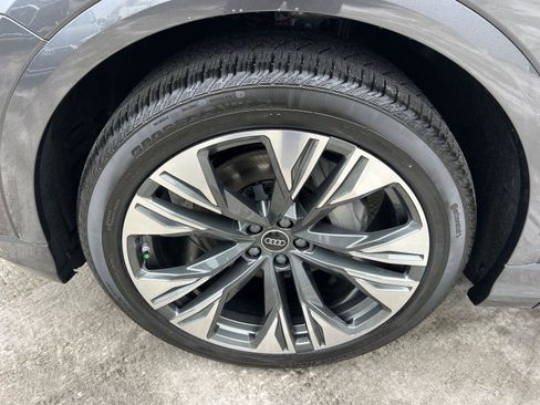 New 2026 Audi Q8 Premium Plus image 11