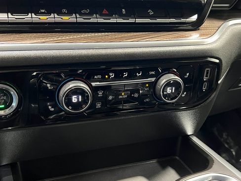 Used 2023 Chevrolet Silverado 1500 LT Trail Boss image 23