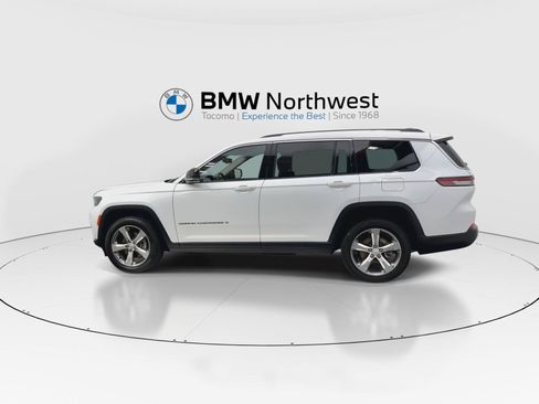 Used 2022 Jeep Grand Cherokee L Limited AWD/4WD image 11
