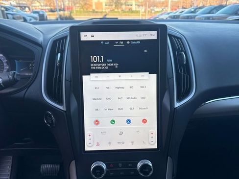 Used 2022 Ford Edge SEL w/ Convenience Package image 18