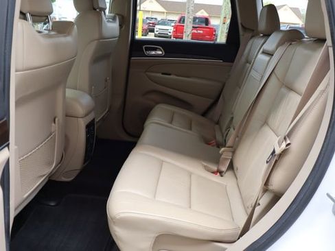 Used 2014 Jeep Grand Cherokee Limited AWD/4WD image 43