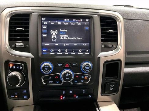Used 2019 RAM 1500 Classic Warlock image 16