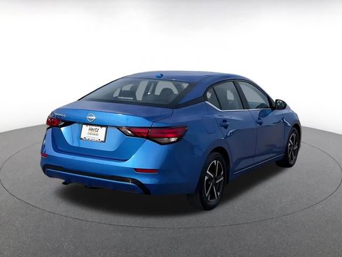 Used 2025 Nissan Sentra SV image 14