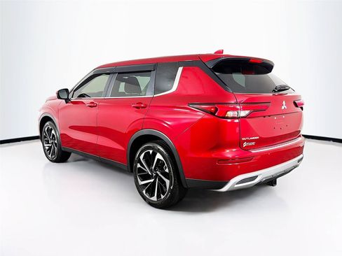 Used 2024 Mitsubishi Outlander SE AWD/4WD image 9