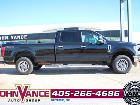 Used 2022 Ford F250 XLT w/ XLT Premium Package image 15