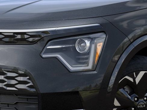 New 2026 Kia Niro Wind w/ Wind Preserve Package FWD image 10