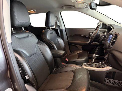 Used 2019 Jeep Compass Latitude w/ Popular Equipment Group image 13