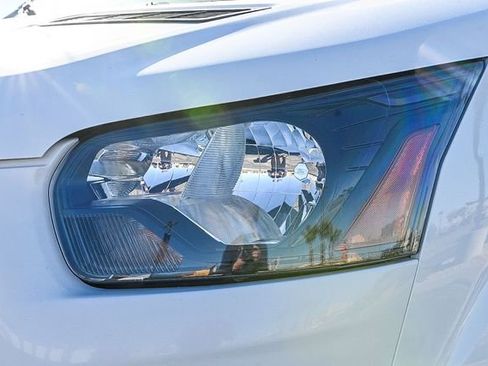 Used 2024 Ford Transit 350 XLT image 4