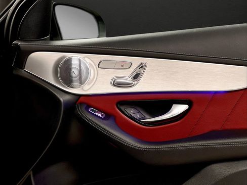 Used 2020 Mercedes-Benz GLC 300 4MATIC Coupe image 44