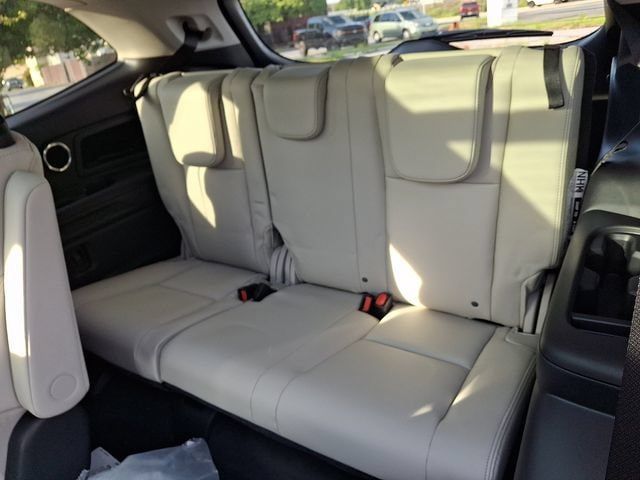 New 2026 Subaru Ascent Limited AWD/4WD image 9