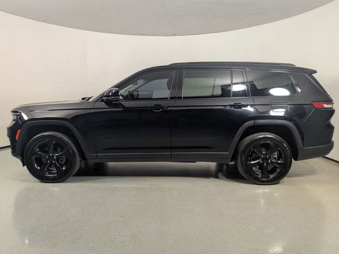 Used 2023 Jeep Grand Cherokee L Limited w/ Luxury Tech Group II RWD image 4