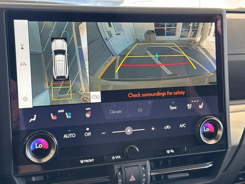 Certified 2026 Lexus GX 550 AWD/4WD image 26