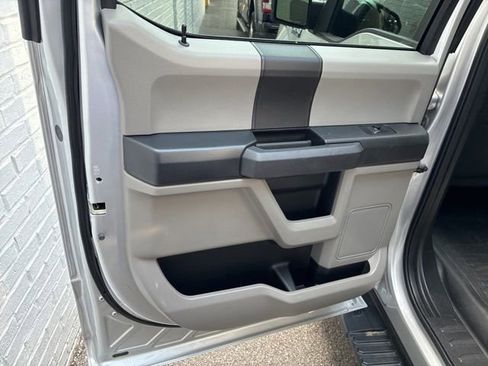 Used 2017 Ford F150 XL w/ Equipment Group 101A Mid RWD image 22