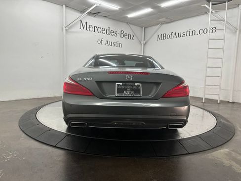 Used 2014 Mercedes-Benz SL 550 image 6