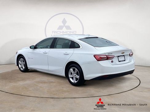 Used 2022 Chevrolet Malibu LT image 5