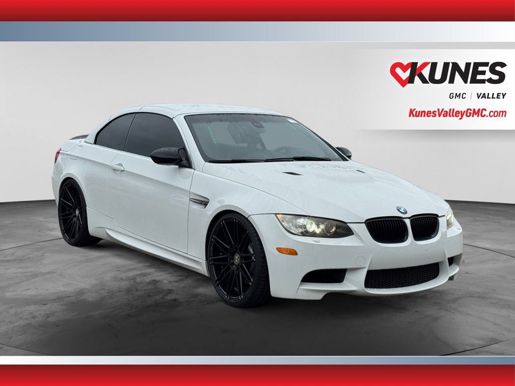 Used 2011 BMW M3 Convertible RWD image 1